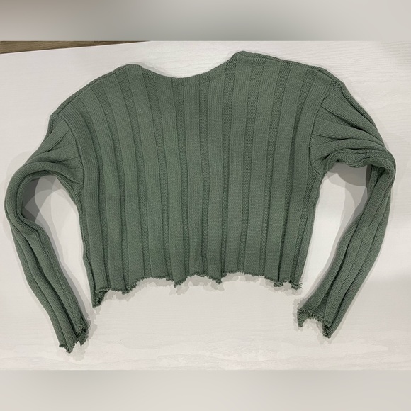 Sweater - Picture 3 of 5